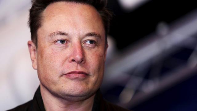 Elon Musk offers college student $5,000 to delete Twitter account tracking private jet