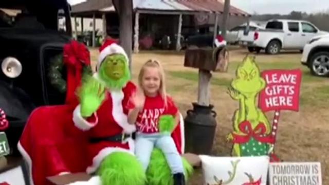 Sampson Co. man spreads Christmas cheer year-round as eastern North Carolina Grinch 