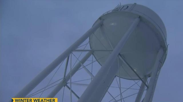 Smithfield water tower overflows, freezes