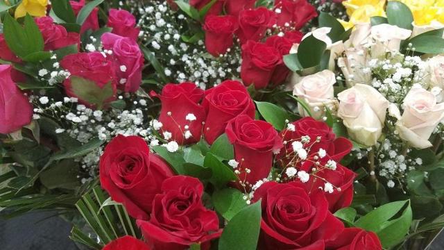 Warmer weather, Valentine's Day could lead to big weekend for local businesses 