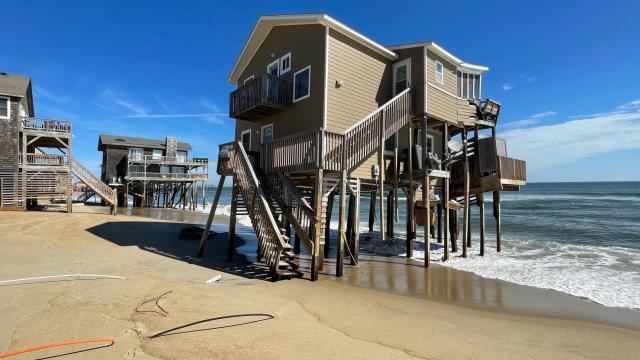 Outer Banks homes keep falling into the ocean, and septic tanks causing issues 