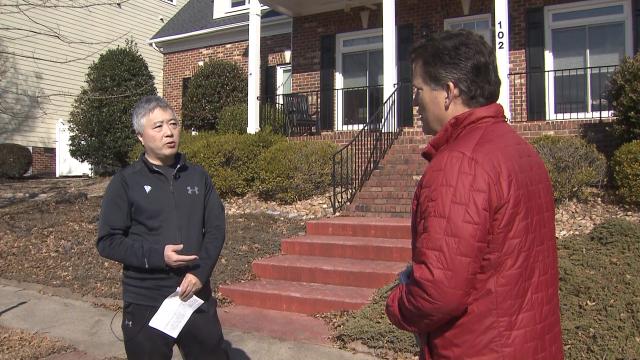 WRAL Investigates homeowners' association: Window fight costing man $50 a day
