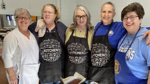 Local cooks find creative outlet and way to give back