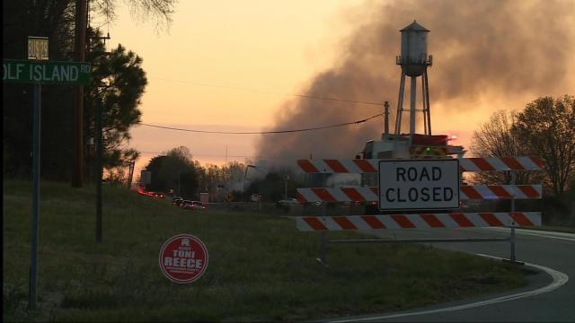 Crews work to put out fire at old Reidsville tobacco warehouse