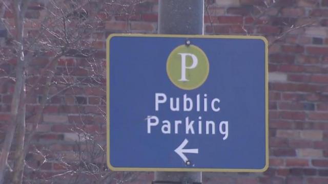 City leaders change downtown Fayetteville parking fees