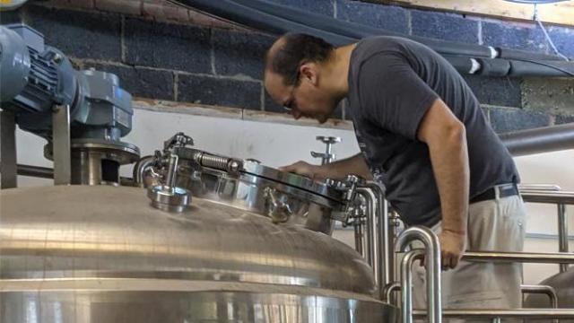 Sanford brewery joins 'Brew for Ukraine' movement to support shuttered Ukrainian brewery