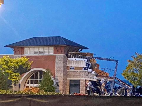 Final pieces of Cary Towne Center come down