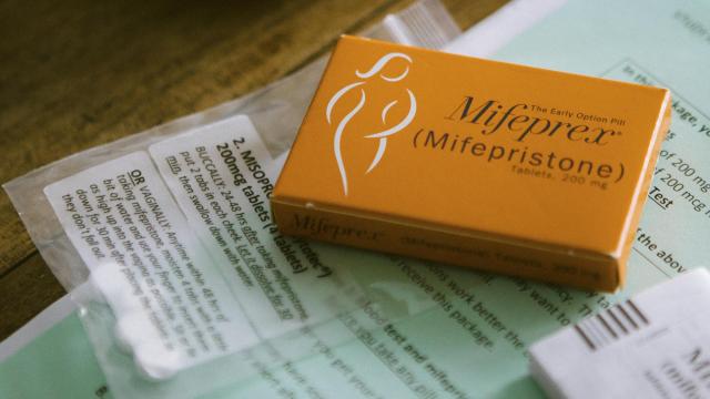 Fact check: Do 1 in 5 women suffer complications from abortion pills?