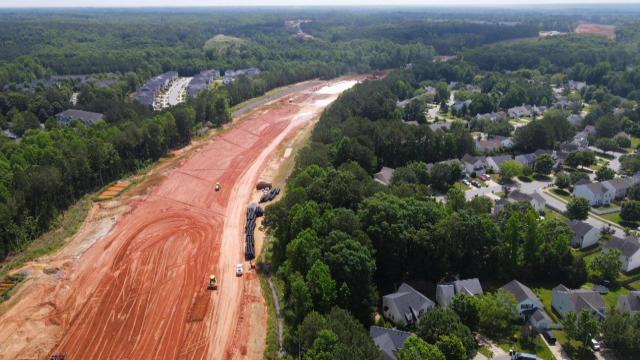 'You aren't going to sleep': Apex neighbors complain about noise from ongoing NC Highway 540 extension project