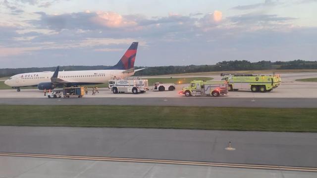 Flight experiencing mechanical issues lands safely at RDU
