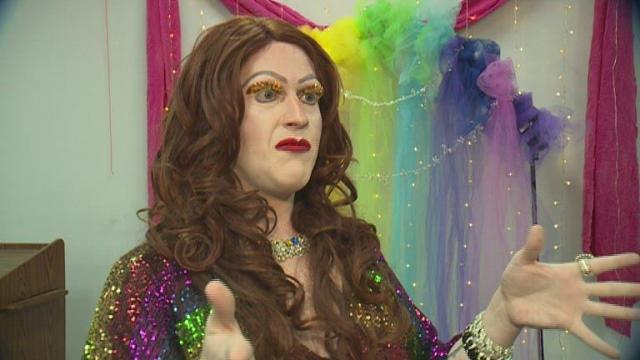 Drag queen storytime interrupted by protesters, Proud Boys
