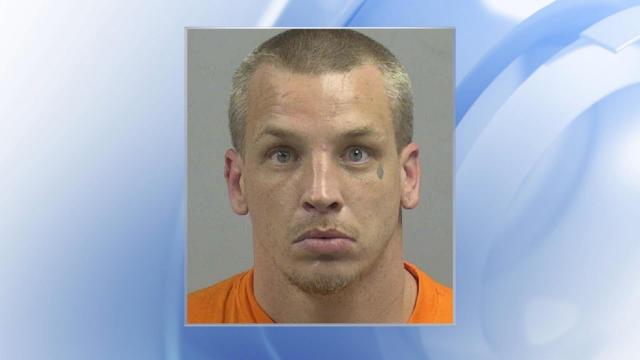 Man realizes he's face-to-face with escaped inmate while watching WRAL-TV