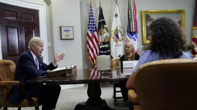 Durham Mayor Elaine O'Neal meets with President Biden about reproductive health care