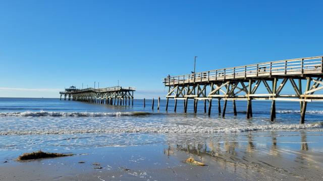 After Ian: Photos of pier in Cherry Grove, South Carolina 