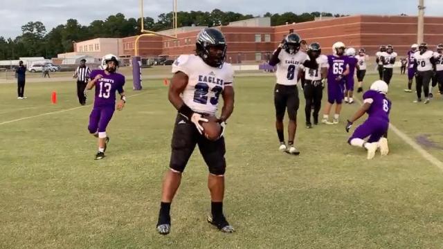East Bladen downs rival West Bladen for 21st straight time, keeps Mother County bragging rights
