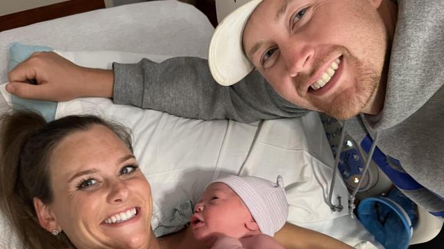 Country star, Garner native Scotty McCreery announces birth of his first child 