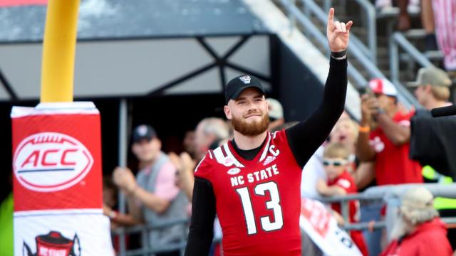 Report: NC State QB Devin Leary to transfer