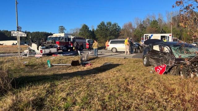 Johnston County crash injures four people, including an infant