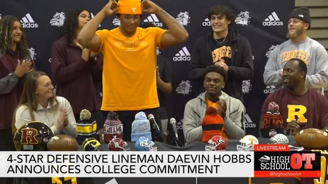 Tennessee lands commitment from Jay M. Robinson 4-star DL Daevin Hobbs