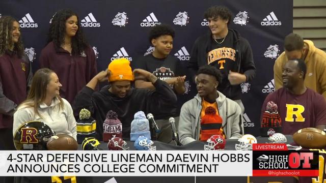 Jay M. Robinson 4-star DL Daevin Hobbs announces college commitment