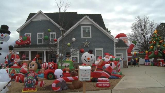 Knightdale couple use outdoor holiday decorations to raise donations for charitable causes