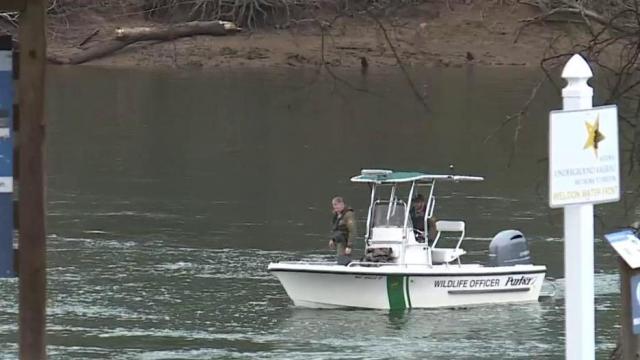 Police find person's remains inside car at bottom of Roanoke River