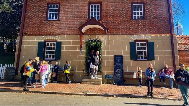 Step inside this 200-year-old NC bakery, still serving gingerbread recipe from 1807