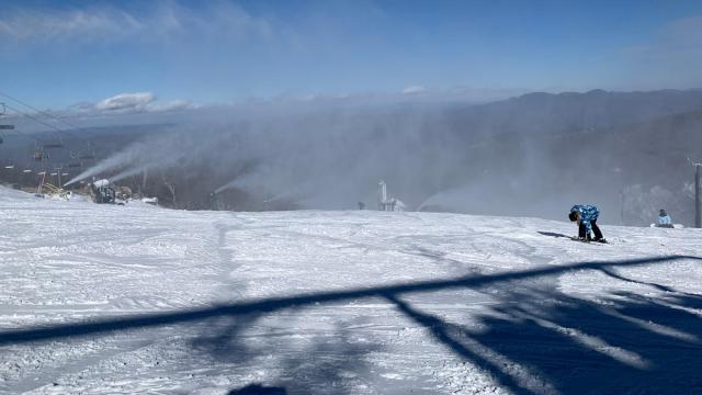 Beech Mountain Resort to close slopes Friday and on Christmas Eve