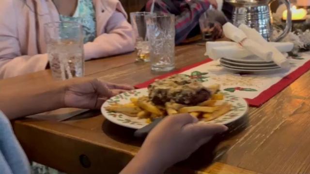 Family restaurant serves community cheer on Christmas Day