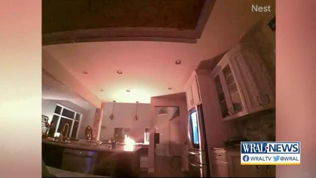 On cam: Old iPhone bursts into flames