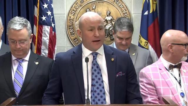 NC lawmakers propose making it easier to buy pistols, carry concealed weapons