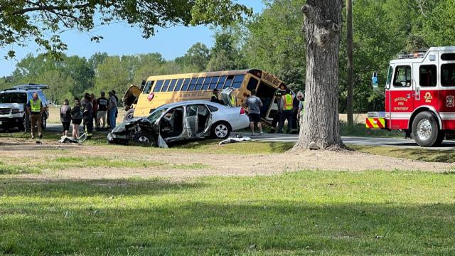Seven students ok after Johnston Co. school bus crash, drivers hospitalized