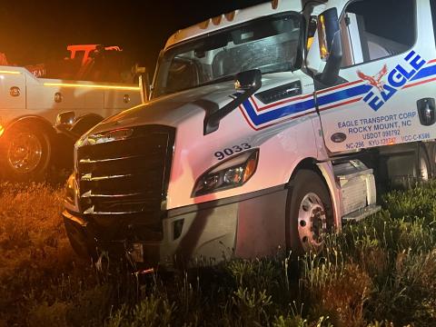 Deadly tractor-trailer crash shuts down part of US-70