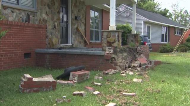 Fayetteville neighbors frustrated with reckless drivers after car crashes into a home along curve