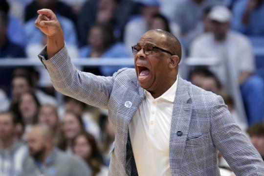 No. 17 UNC builds big lead then holds off No. 10 Tennessee 100-92 in ACC/SEC Challenge