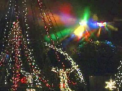 New holiday light show to open at Raleigh golf course