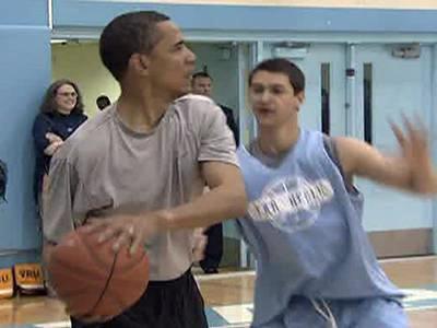 WEB ONLY: Obama scrimmages with UNC