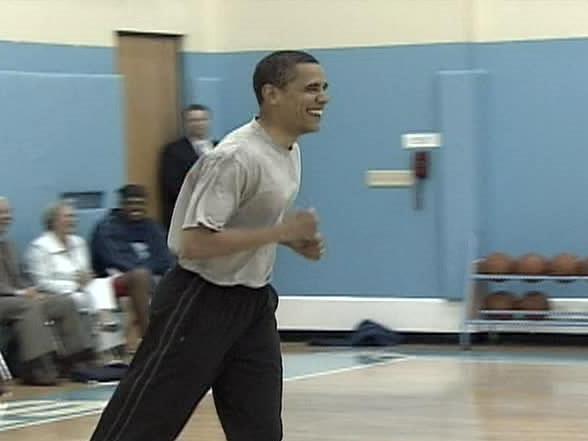 Obama joins Tar Heels on hardwood