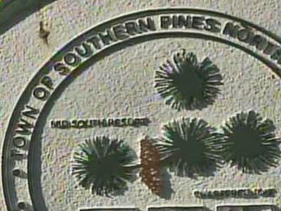 Southern Pines town seal