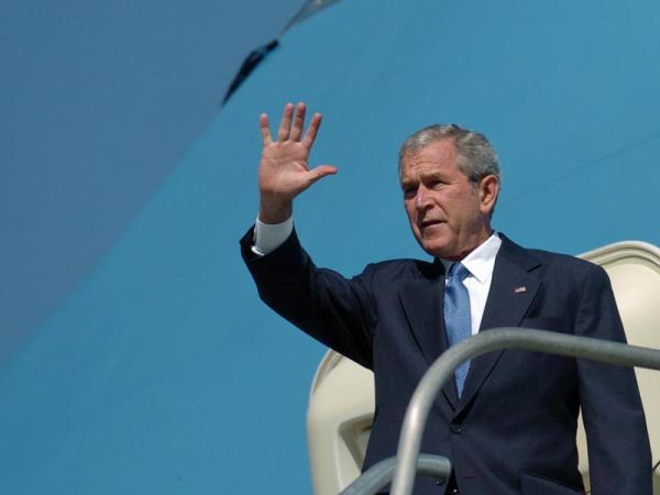 President Bush visits Fort Bragg