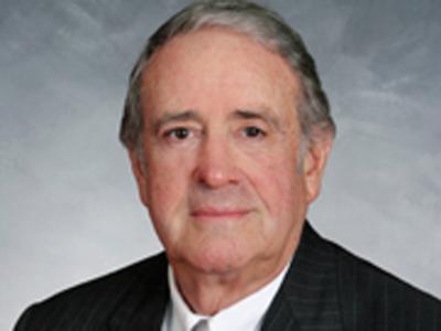 Top Senate tax writer to retire