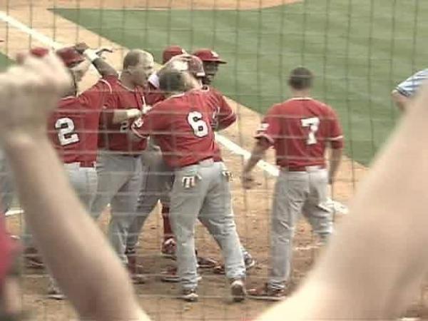 Video: Wolfpack advances to Super Regional with 2-1 over South Carolina