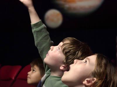 Planetarium offering free fulldome show previews