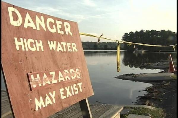 Boaters beware: Storm debris litters Falls Lake