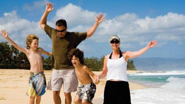 Family vacation generic, family on beach