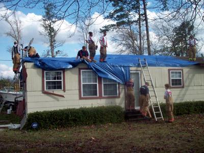 Tornado victims applying for aid