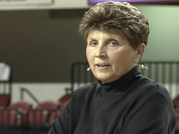 Share well wishes with Coach Kay Yow