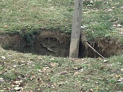 Neighbors deal with sinkhole