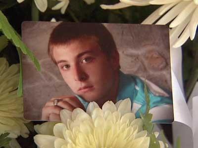 Mother remembers son killed in wreck
