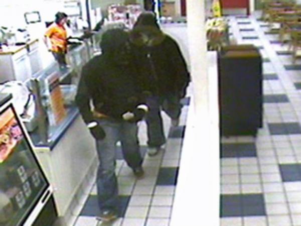 Jersey Mike's armed robbery_02